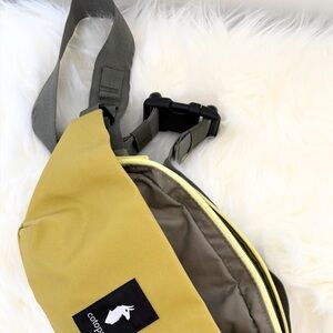Cotopaxi Lemongrass/ Grey Sling Bag